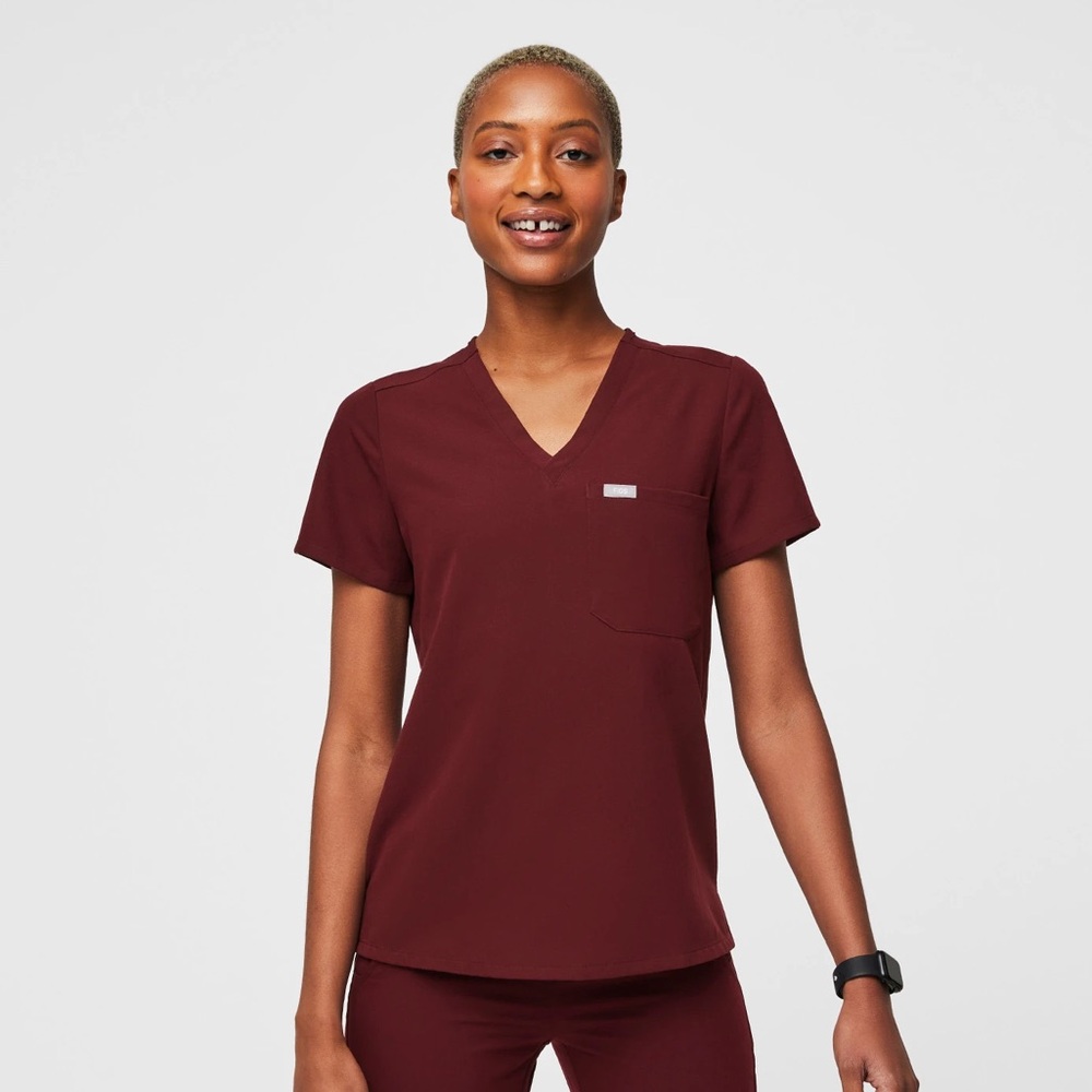 Figs Women's Maroon/Burgundy Scrub SET | XS/ST - Picture 9 of 10